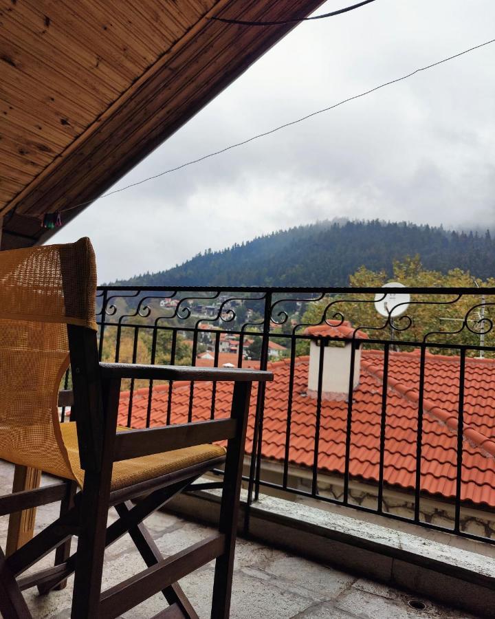 Eláti Guesthouse Theodorou מראה חיצוני תמונה