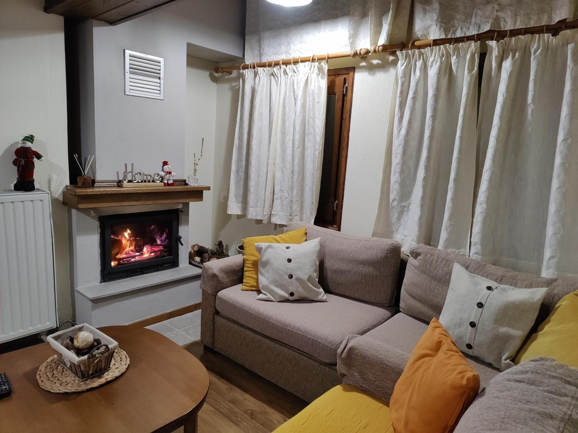 Eláti Guesthouse Theodorou מראה חיצוני תמונה