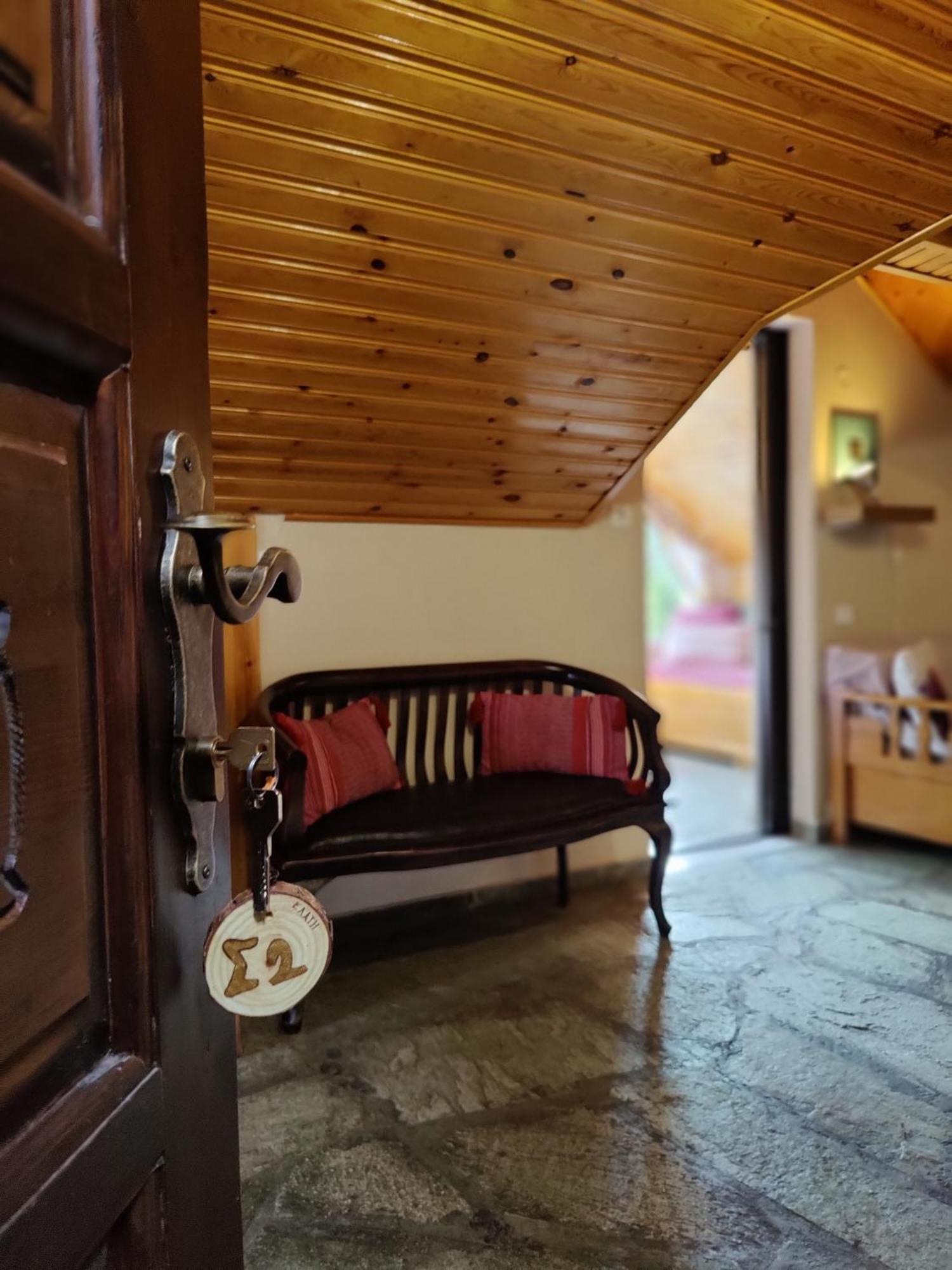 Eláti Guesthouse Theodorou מראה חיצוני תמונה