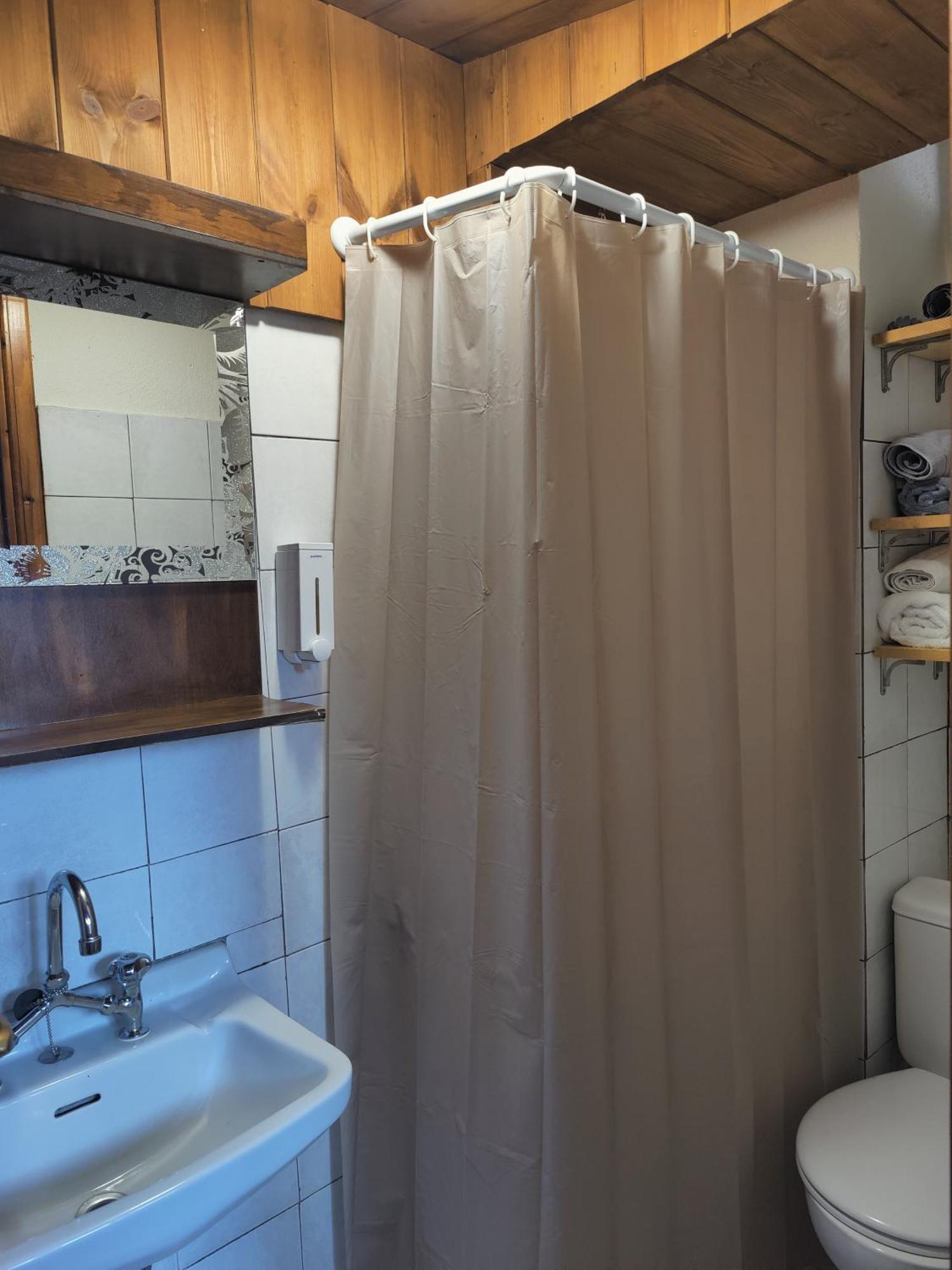 Eláti Guesthouse Theodorou מראה חיצוני תמונה