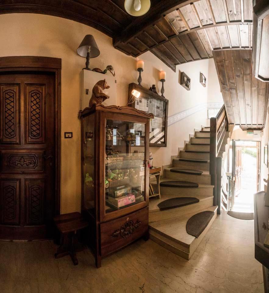 Eláti Guesthouse Theodorou מראה חיצוני תמונה